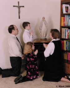 Family Mary Worship
